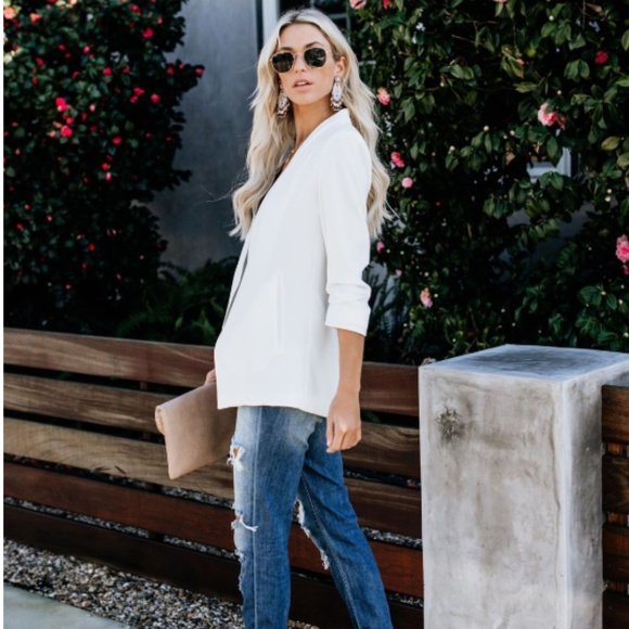 ANJA White Blazer - Picture 4 of 7